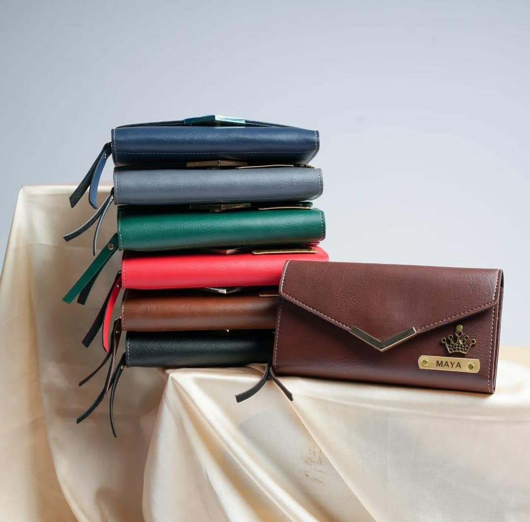 Customized Leather Gift Combo for Men & Women [DM008]
